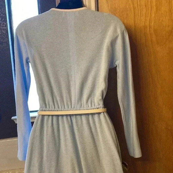 Jerrell’s Sweetheart V-neck Long Sleeve Dress - Picture 5 of 8